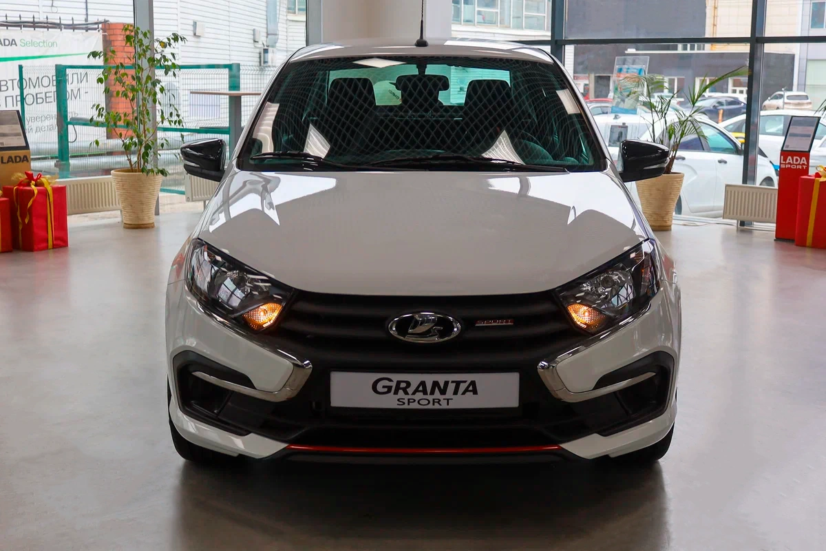 Lada Granta Sport Седан в Тольятти - фото №2