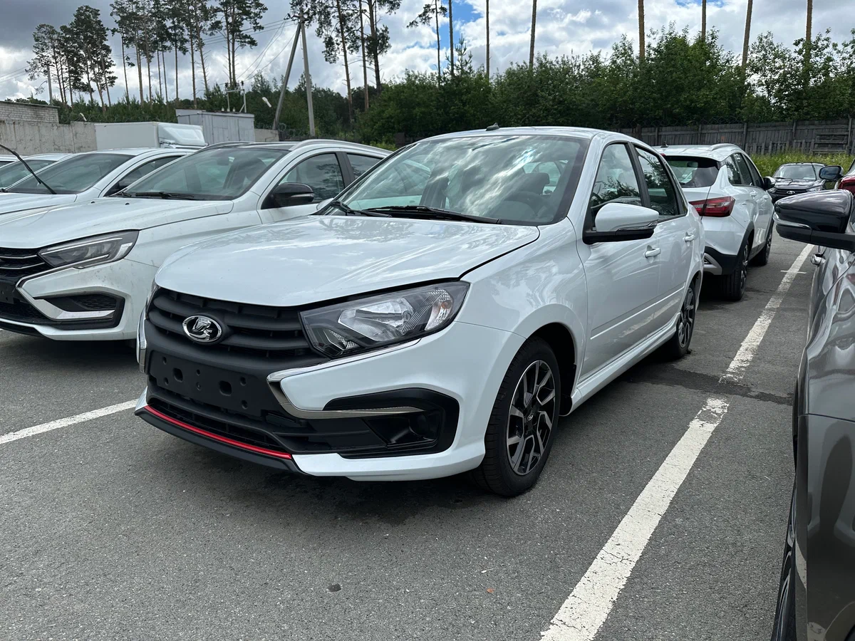 Lada Granta Sportline в Тольятти - фото №1