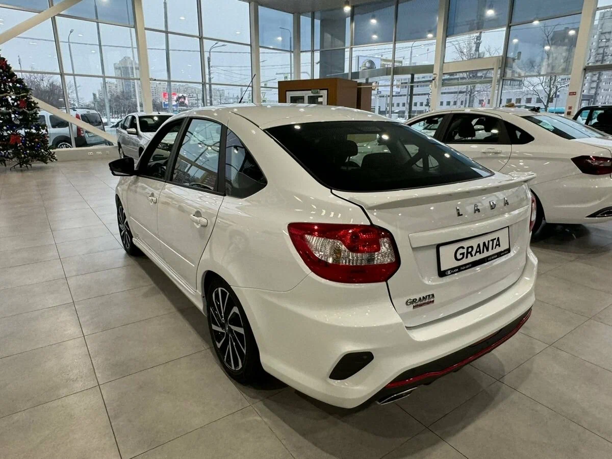 Lada Granta Sport Лифтбек в Тольятти - фото №4
