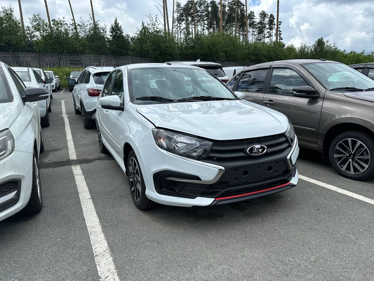 Lada Granta Sportline в Тольятти - фото №3