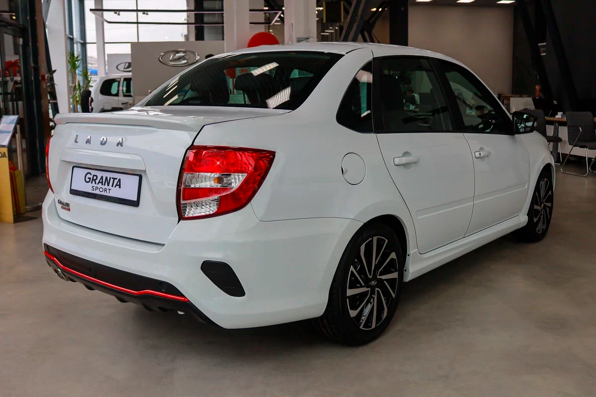 Lada Granta Sport Седан в Тольятти - фото №4