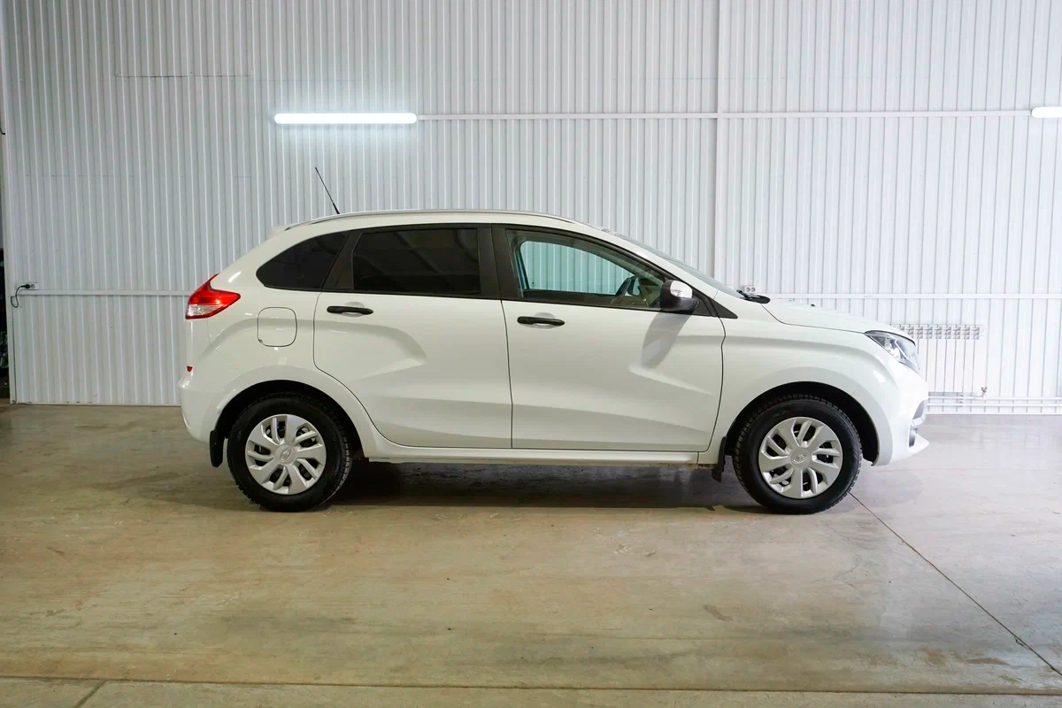 Lada Xray в Тольятти - фото №3