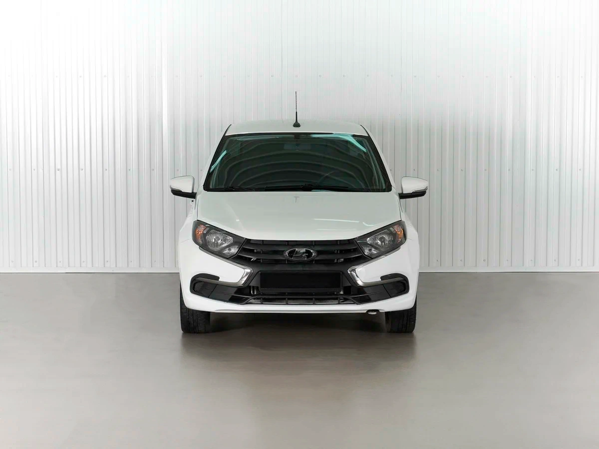 Lada Granta Хэтчбек в Тольятти - фото №3