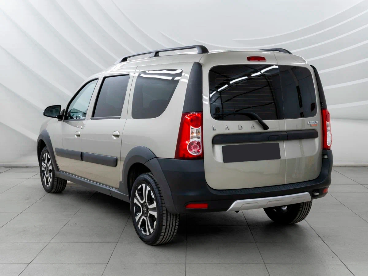 Lada Largus Cross в Тольятти - еще фото