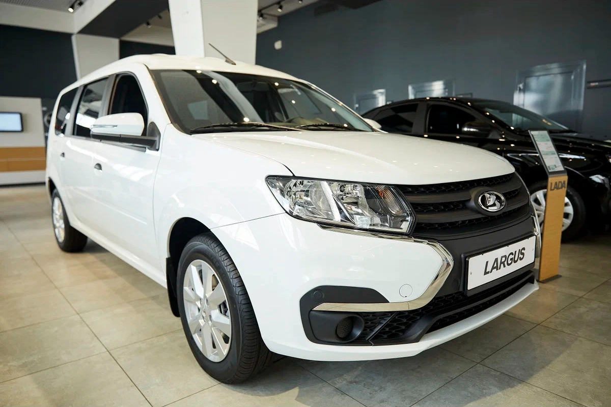 Lada Largus в Тольятти - фото №3